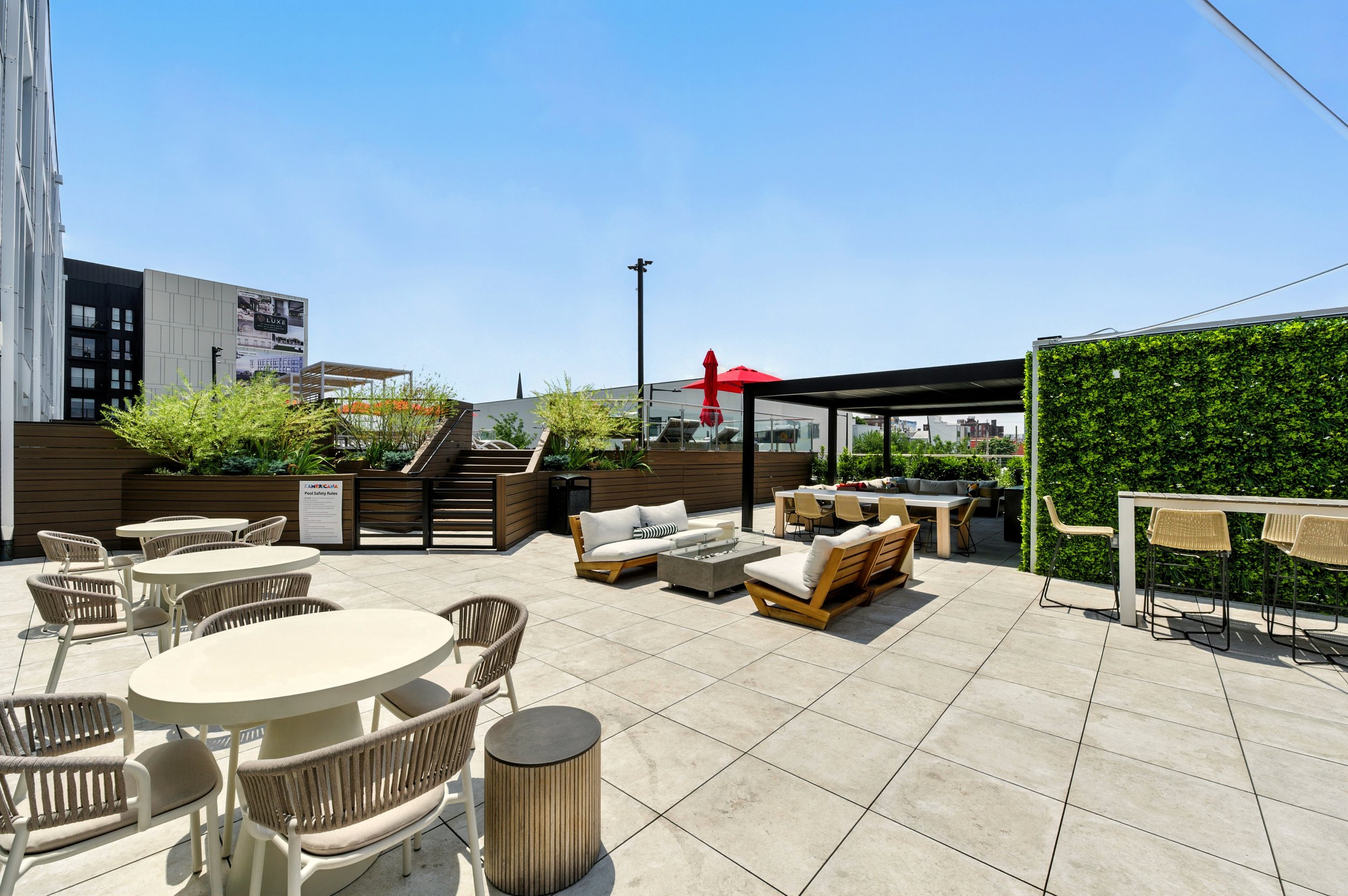 The Americana — The Luxe at 1705 N American